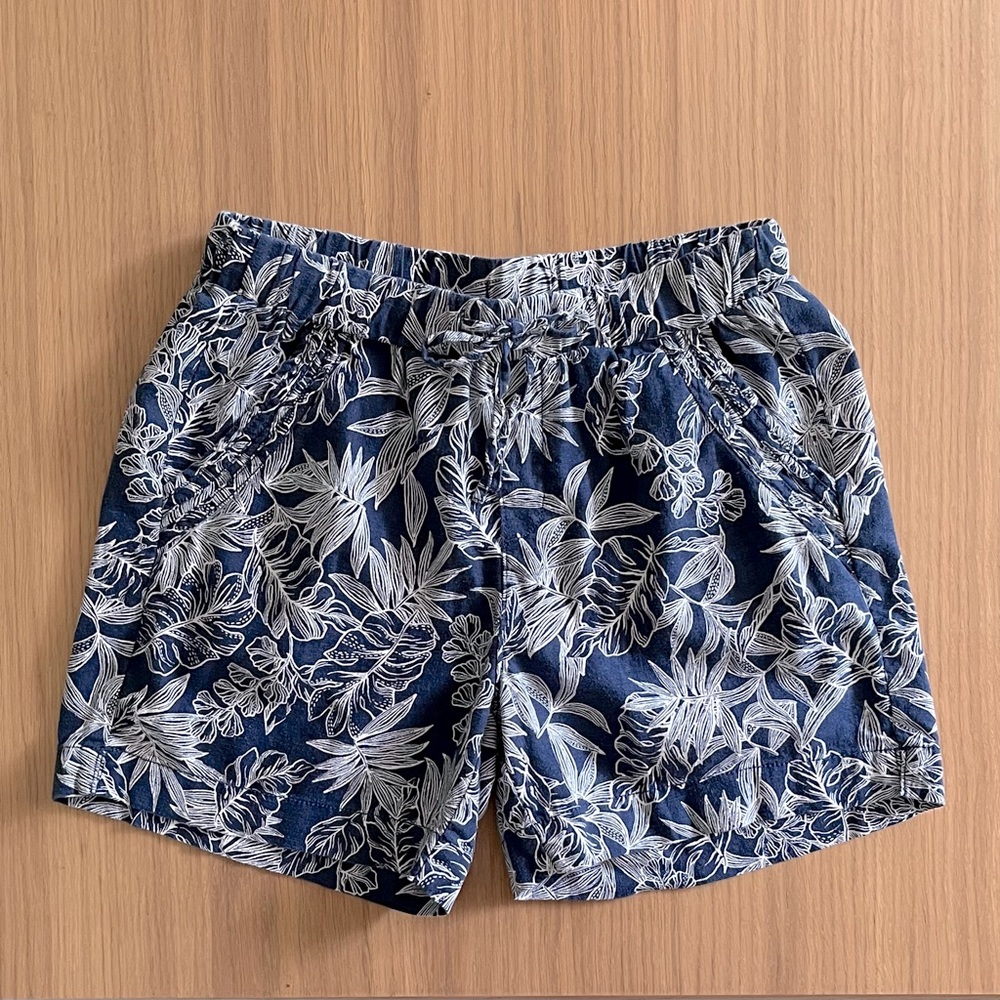 Briggs, Linen+Cotton Women’s Striped shorts, size S (runs bigger)